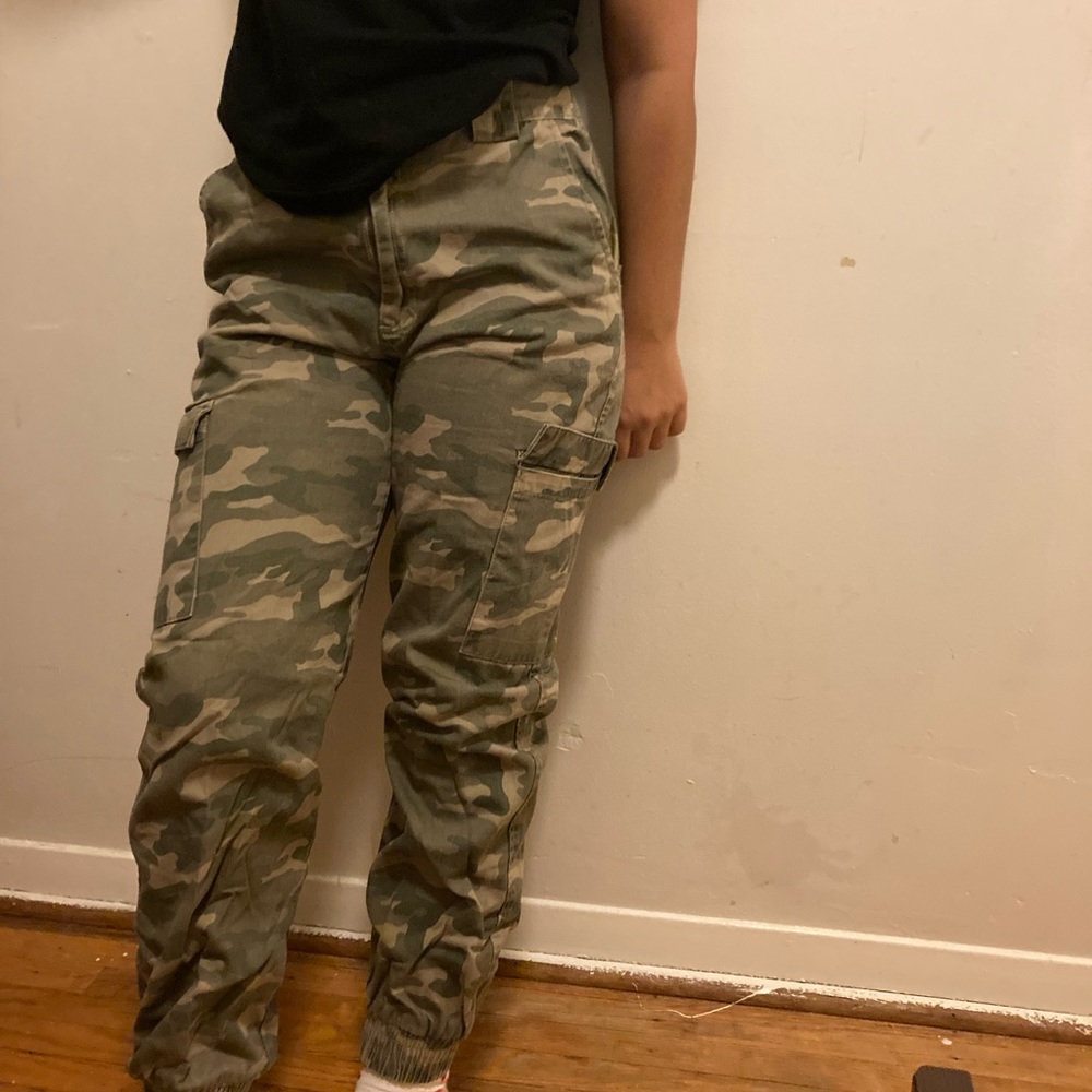 Medium Sized Army Jeans